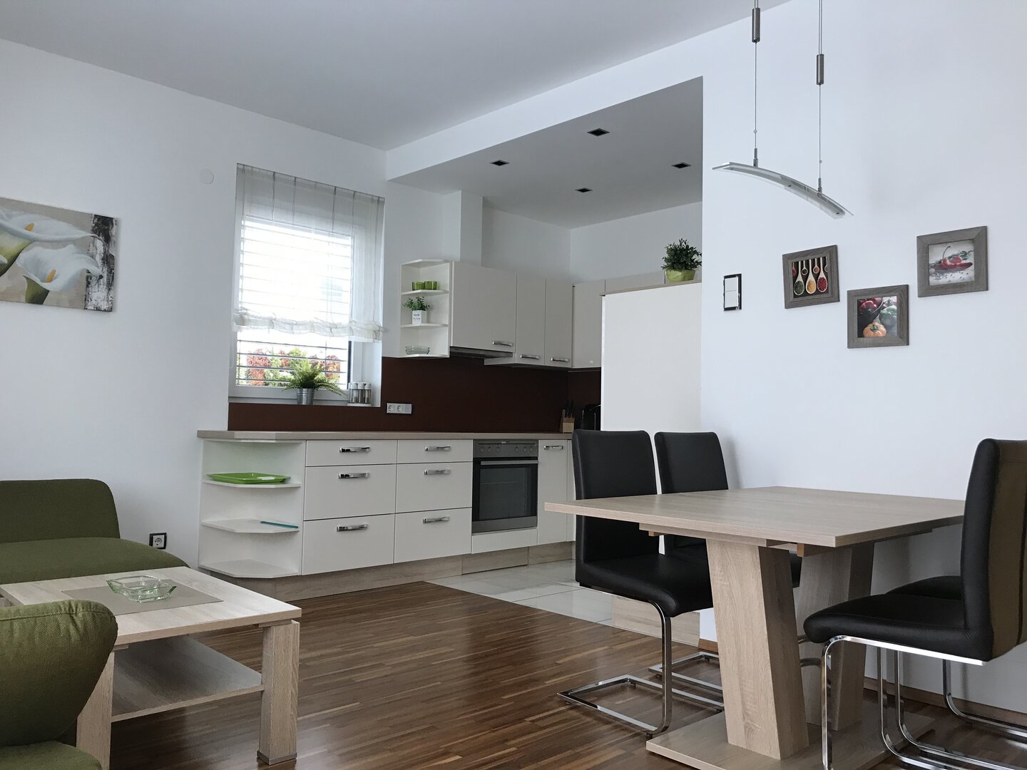 3-Zimmer-Gartenwohnung – voll möbliert – Badeplatz als absolutes Highlight